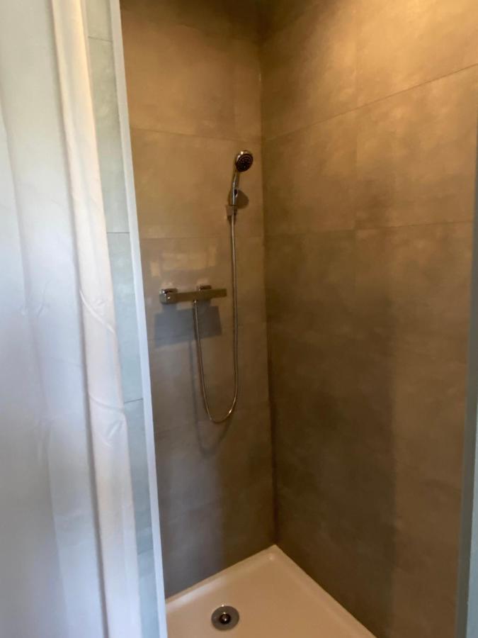 Appartement 21 ลาโรช-โพเซย์ ภายนอก รูปภาพ